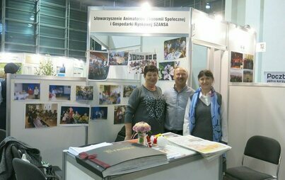 Zdjęcie do Śremscy seniorzy na targach Viva Seniorzy