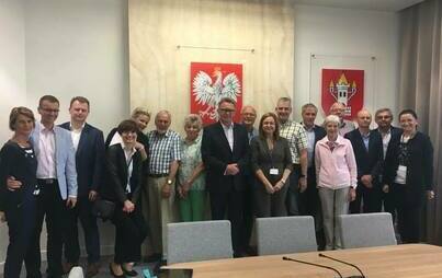 Zdjęcie do Przedstawiciele miast partnerskich na obchodach święta miasta