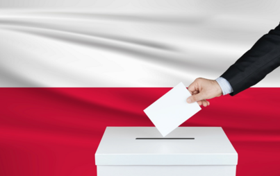 Informacja burmistrza Śremu z dnia 29 kwietnia 2025 r. w sprawie organizacji bezpłatnego gminnego przewozu pasażerskiego dla wyborców ujętych w spisie wyborców w stałym obwodzie głosowania położonym na obszarze gminy Śrem